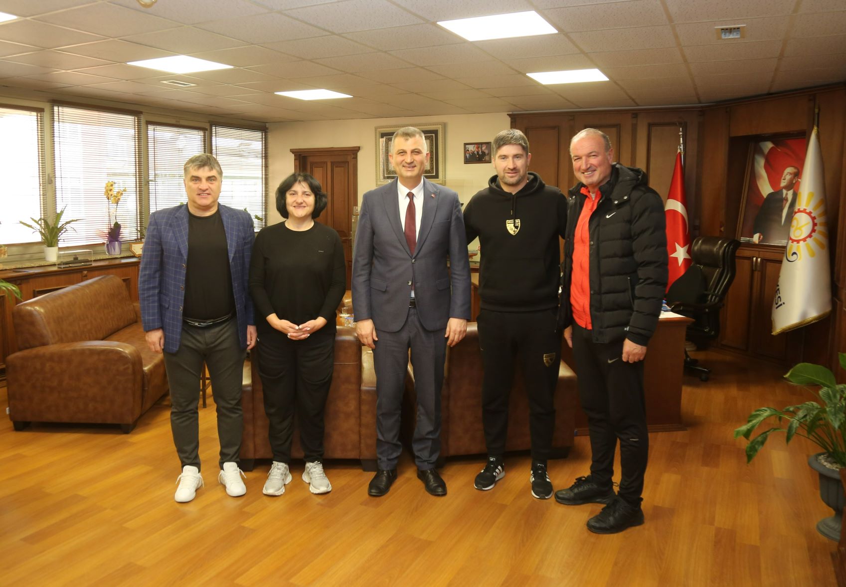 GÜRCİSTAN U-17 FUTBOL TAKIMI "ARAGVELEBİ" SPOR KENTİ GÖLCÜK´TE KAMP YAPTI