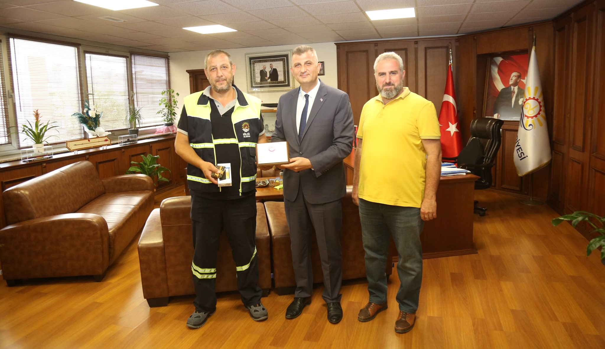 KAHRAMAN PERSONELE BAKAN SEZERDEN TEBRK