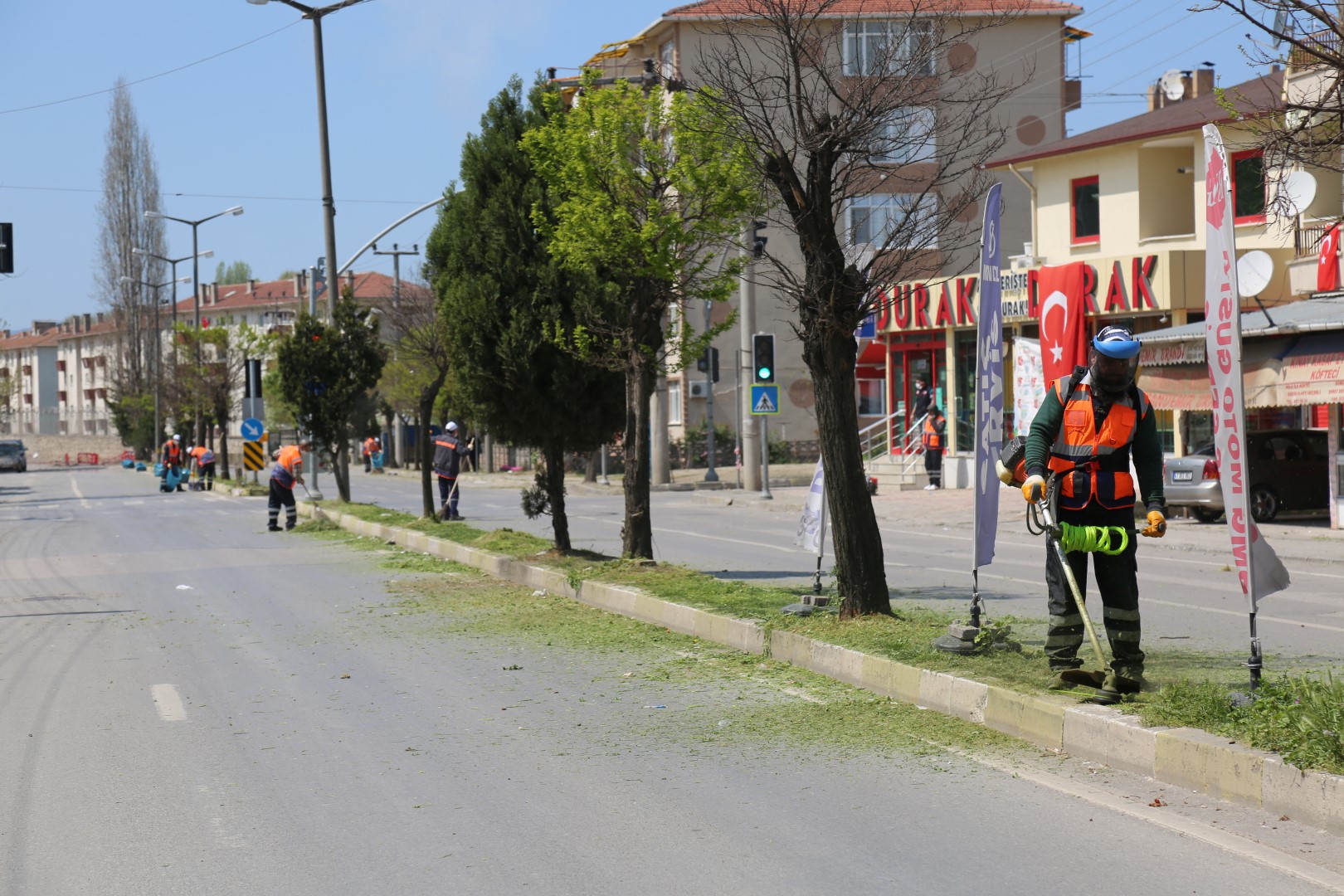 Glck Belediyesi "Bahar Temizlii" Ne Balad