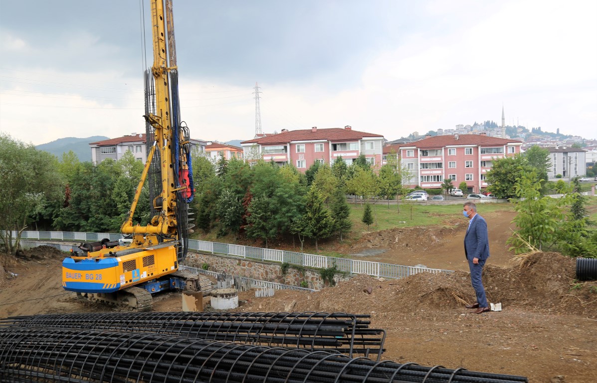 GLCKN BR TRAFK SORUNU DAHA ZLYOR