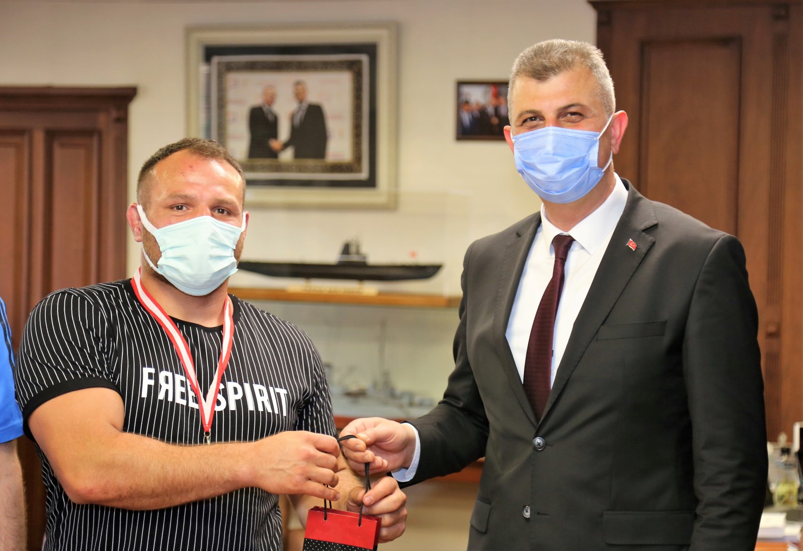 BAKAN SEZER STED,KAZIM SZ VERD