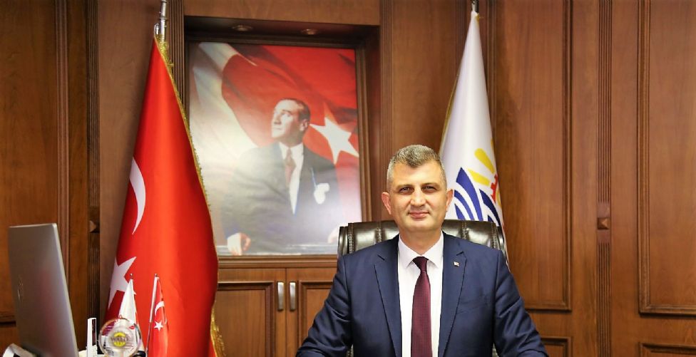 BAKAN SEZERDEN NSAN HAKLARI GN MESAJI