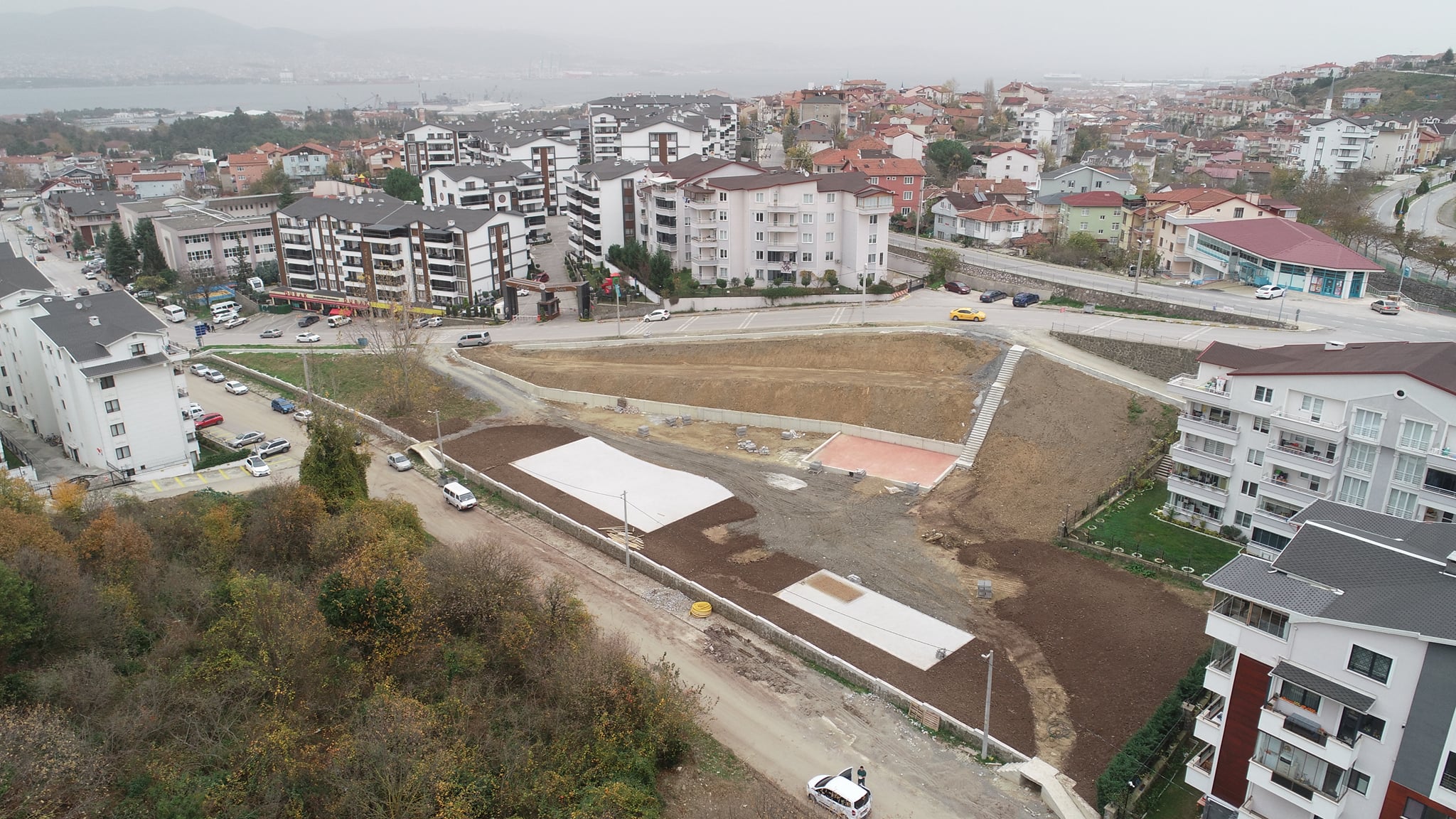 LHAN TUBA CADDES PARKI ENGELLER ORTADAN KALDIRACAK