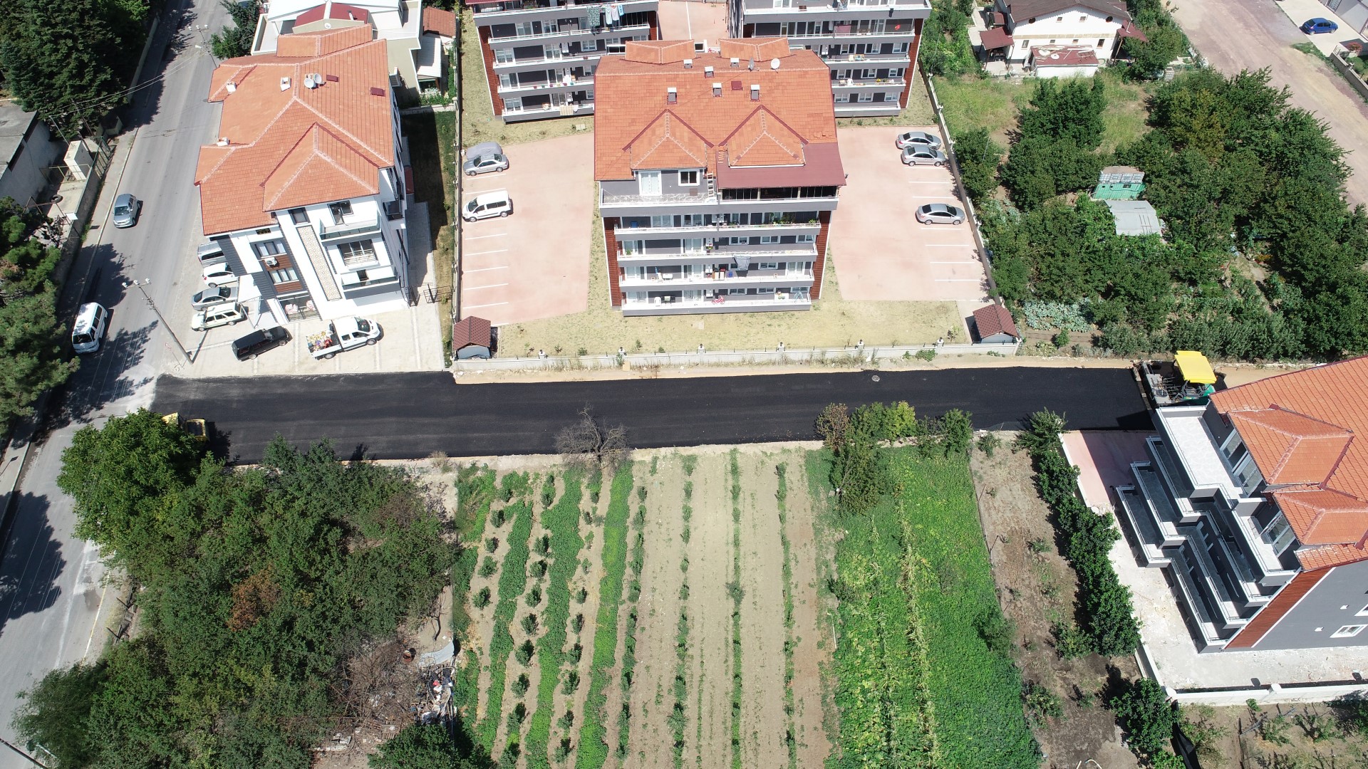 ASFALT VE PARKE EKB DURMAZSIZIN ALIIYOR